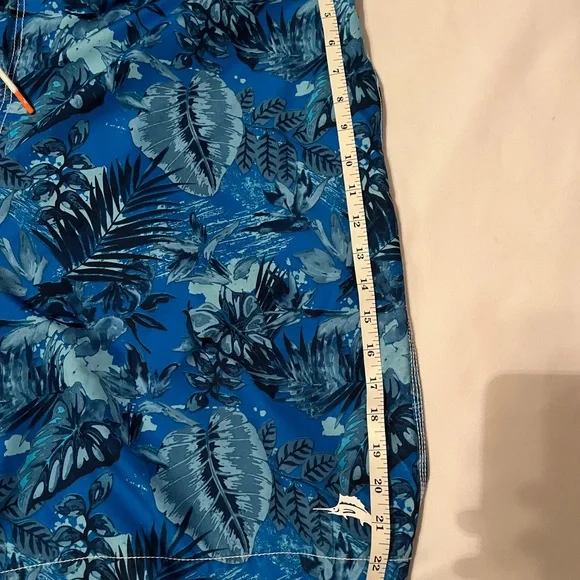 Tommy Bahama Blue Tropical Men's Board Shorts - Picture 4 of 6